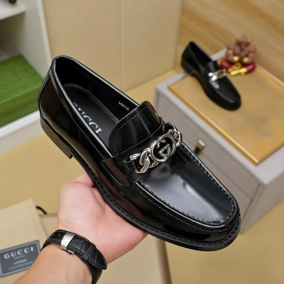 Men's men's shoes💰460💰💰Gucci official website men's business formal leather shoes updated💥Hong Kong counters synchronize new styles💥completely one-to-one replica shipment👍zero gap in counter quality 0⃣️made of imported cowhide on the outside+water-dyed🐂leather lining, color optional! Matching code 38-45